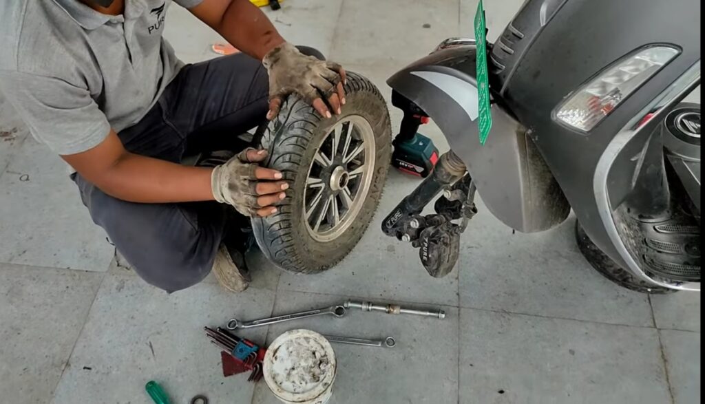 Tyre Repair service at home.